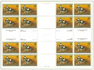 Scott RW72 2005 Duck Stamp Center Gutter Block of 16 from Press Sheet NH RARE!