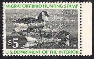 RW 43 $5.00  1976 WA Canada Geese mint OG NH EGRADED VF 83