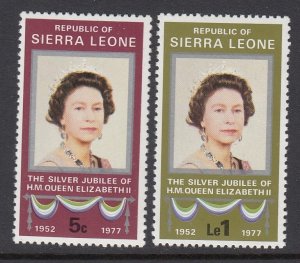 Sierra Leone 440-1 QEII Silver Jubilee mnh