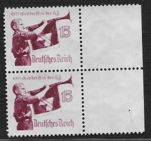 Germany #464 15pf Bugler of Hitler Youth Movement ~ MNG