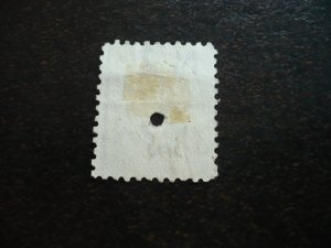 Stamps - New Zealand - Scott# 67 - Used Single Stamp with punch hole