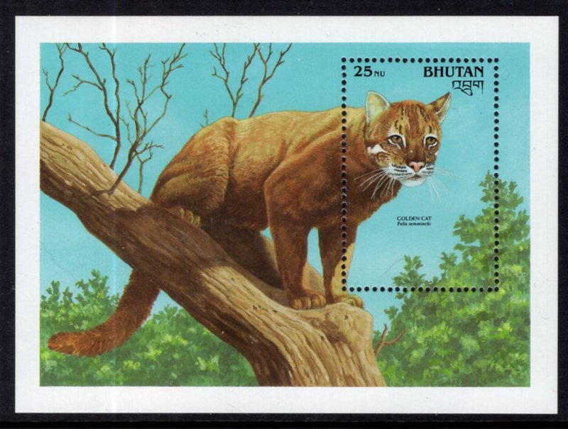 Bhutan 934 Golden Cat Souvenir Sheet MNH VF