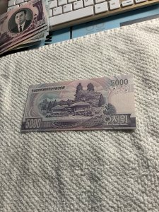NORTH KOREA.2006-BANKNOTE..5000 WON.UNCIRCULATED