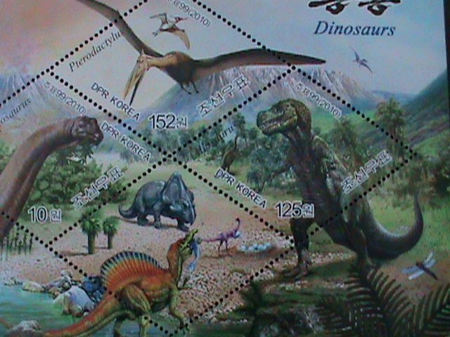 ​KOREA-2010 SC#4920 LOVELY DINOSAURS-MNH MINI SHEET-VF SPECIAL DIAMOND DESIGN