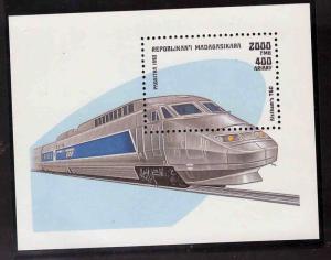 Madagascar Scott 1207 MNH** modern train souvenir sheet