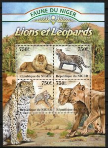 Niger Stamp 1132  - Lions and leopards