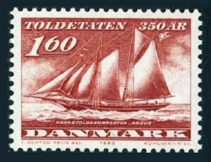 Denmark 722 two stamps,MNH.Mi 748. Custom Service centenary,1982.Schooner Argus.