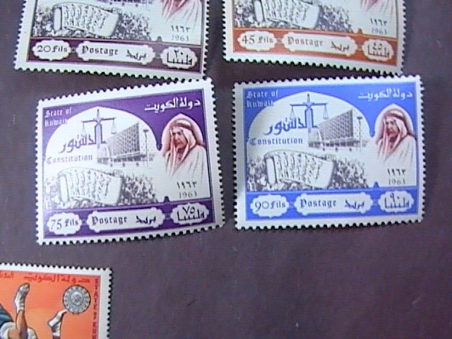 KUWAIT # 204-221-MINT/NEVER HINGED---3 COMPLETE SETS---1963