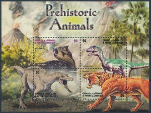 [109283] Carriacou & Petite Martinique 2005 Prehistoric animals Mini sheet MNH