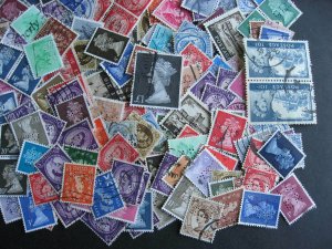 Great Britain 600 perfins QEII era mixture (duplicates, mixed condition) 