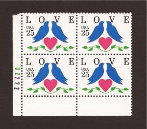 2440 - 1990 - Love Stamp
