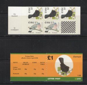 Ireland #SB64/Scott #1113a (1997 £1 Birds booklet) VFMNH CV $9.00