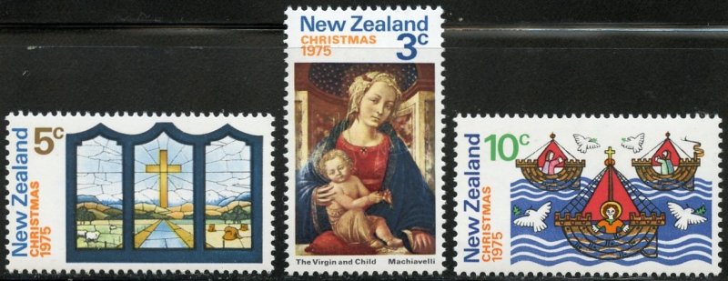 New Zealand Scott 581-83 MVFNHOG - 1975 Christmas Issue Set - SCV $0.95