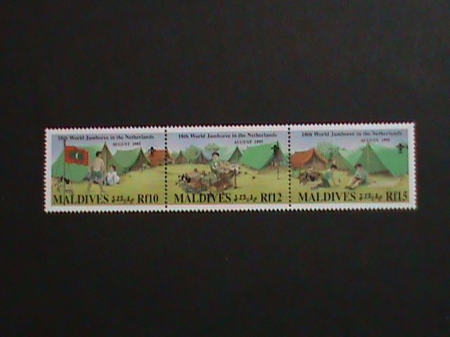 ​MALDIVES-1995-SC#2081-18TH ANNIV:-WORLD SCOUT JAMBOREE-NETHERLANDS MNH SET