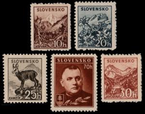 ✔️ SLOVAKIA 1943 - TISO FLORA FAUNA NO WATERMARK - SC.84/88 MNH OG [SK068YC]