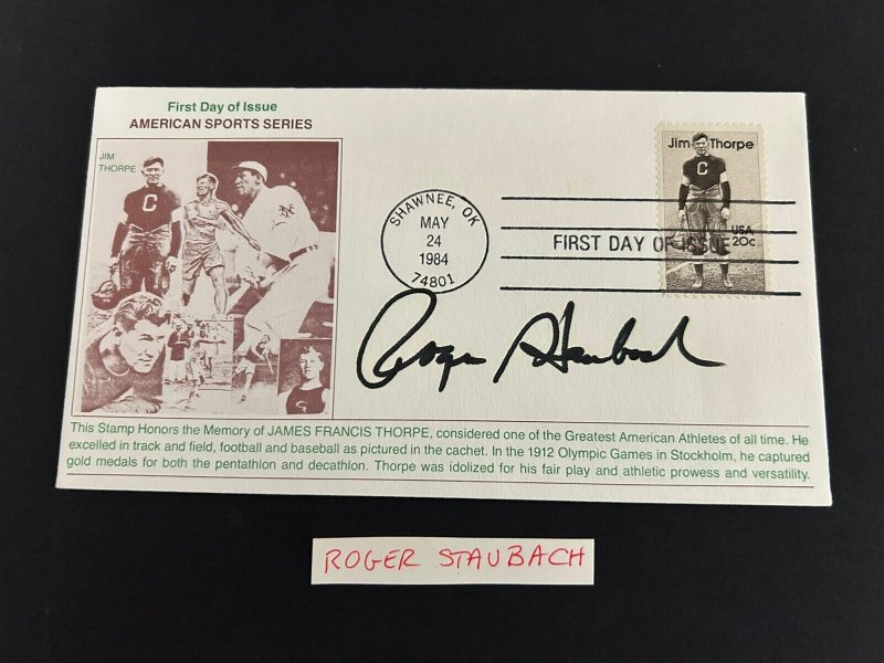 Roger Staubach American Football Legend Signed Cover  LV9300
