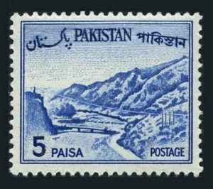 Pakistan 132 Type II,MNH.Michel 139 Type II. Landscapes.1961-1963.Khyber Pass.