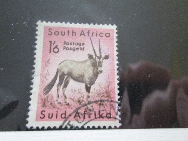 South Africa #210 used  2023 SCV = $0.50