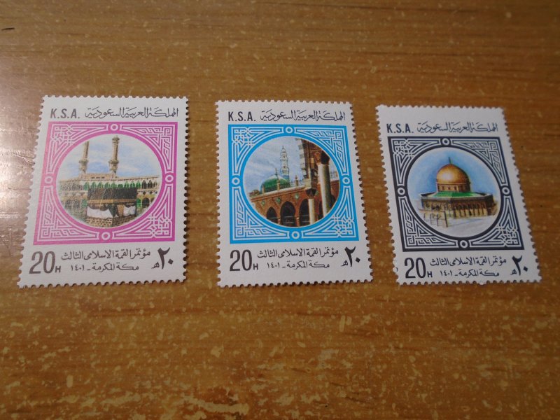 Saudi Arabia  #  798-800  MNH