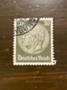 Germany SC 426 Used 30pf President Paul Von Hindenburg (10) -XF/Superb