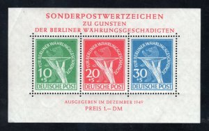 GERMANY BERLIN 1949 CURRENCY VICTIMS SOUVENIR SHEET SCOTT 9NB3a PERFECT MVLH