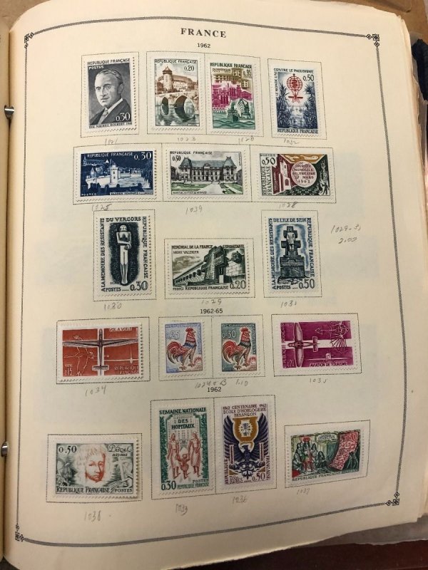 INTERNATIONAL COLLECTION – 1960-1965 ABU DHABI TO KUWAIT – 419201