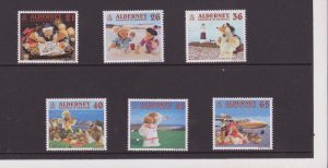 ALDERNEY 2000 A WOMBLING HOLIDAY WOMBLES STAMP SET MNH