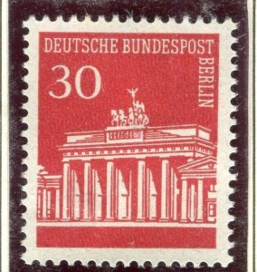 GERMANY; BERLIN 1966-67 Buildings issue MINT MNH Unmounted 30pf. value