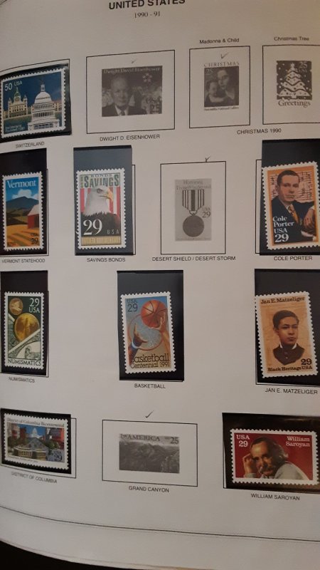 Minkus- #3 All American 2 Post Binder w/ 100's of Stamps, Most Unused 1967-91