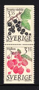 Sweden 1995 MNH Scott #2001 Se-tenant pair 3.35k Raspberries, Black currants