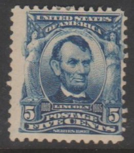 U.S. Scott #304 Lincoln Stamp - Mint Single