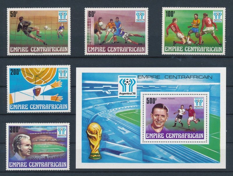 [111071] Central African Republic 1977 Football soccer With souvenir sheet MNH