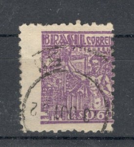 BRAZIL - USED PAIR, 0.60 Rs - ERROR - MOVED PERFORATION