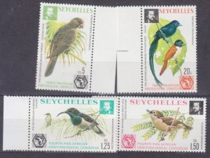 1976 Seychelles 362-365 Birds - Parrots 7,50 €