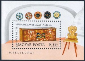 Hungary 2702,MNH.Michel Bl.151. Bridal chests.1981.