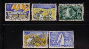 Netherlands ScB194-8 1949 Charity stamp set NH