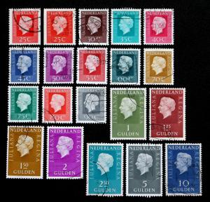 Netherlands #460-474 Used Complete Set