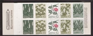 Sweden   #786a    MNH 1968 booklet   Wildflowers