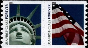 2010 44c Lady Liberty and Flag, Pair Scott 4490-4491 Mint F/VF NH