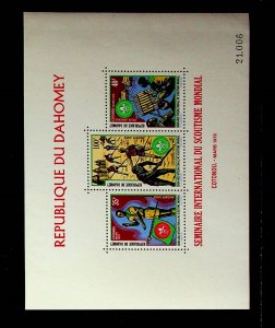 Dahomey Sc C156a MNH S/S of 1972 - Scouts