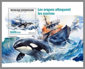 CENTRALAFRICA 2023 MNH Orcas attacking ships S/S I #607b1