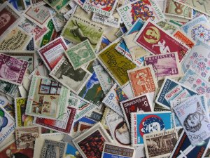 Bulgaria mixture (duplicates,mixed cond) about 500 quite topical check them out! 