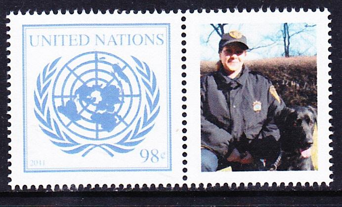 1023 United Nations 2011 Personalized  Dogs MNH