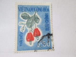 Vietnam (South) #301 used  2024 SCV = $0.25