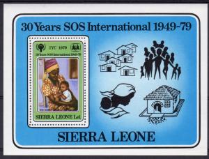 Sierra Leone 1979 Sc#453a International Year Child (IYC) Medicine S/S (1) MNH