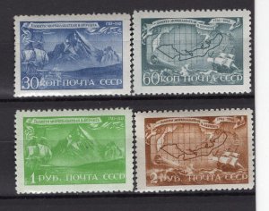RUSSIA YR 1943,SC 886-89,MI 856-59,MNH,VITUS BERING,EXPLORER WHITE PAPER VARIETY