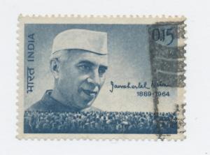   India 1964  Scott 388 used - Jawaharla Nehru 