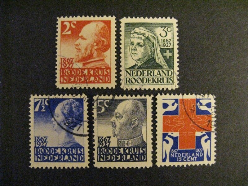 Netherlands #B16-20 used  a22.7 3579