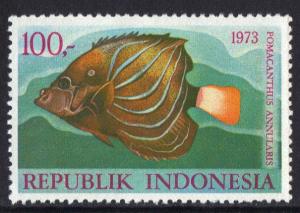 Indonesia  #861   MNH  1973    Fishes 3rd series  100r