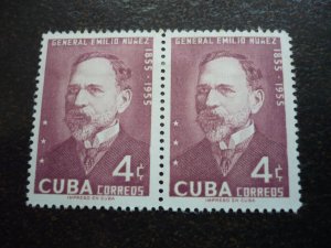 Stamps - Cuba - Scott# 549 - Mint Hinged Single Stamp in Pairs